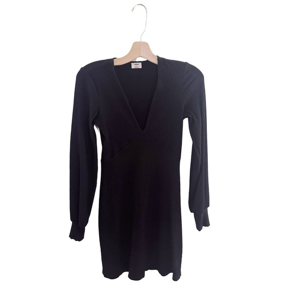 Aritzia Wilfred Jeanne Ribbed Dress Black Long Sleeve Mini - Picture 1 of 6